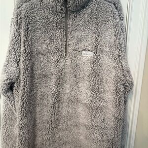 Reversible men’s quarter zip Sherpa, size L